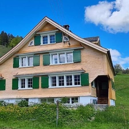 Ferienhaus Seuzach Nesslau Exterior foto